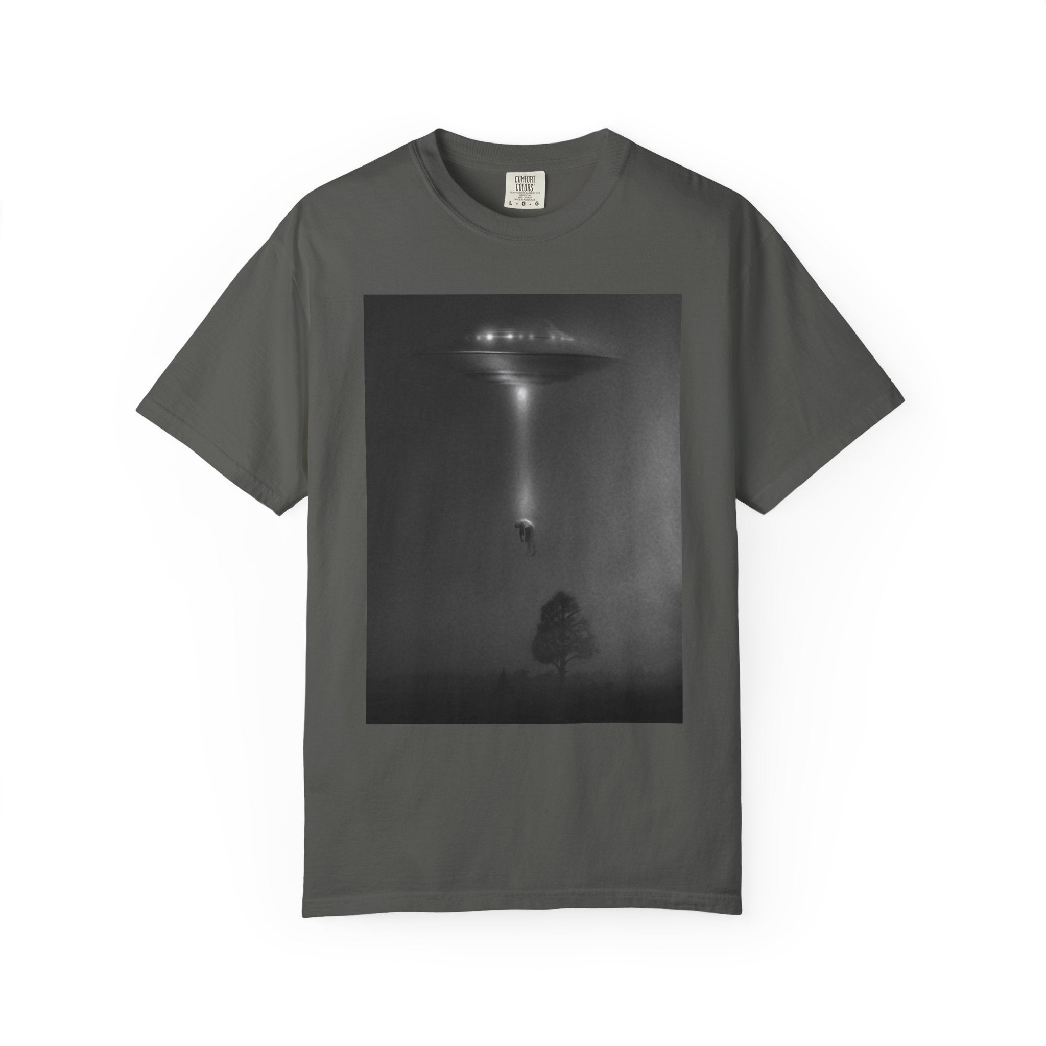 Unisex UFO Encounter T-shirt - Garment-Dyed Cool Tee for Sci-Fi Lovers